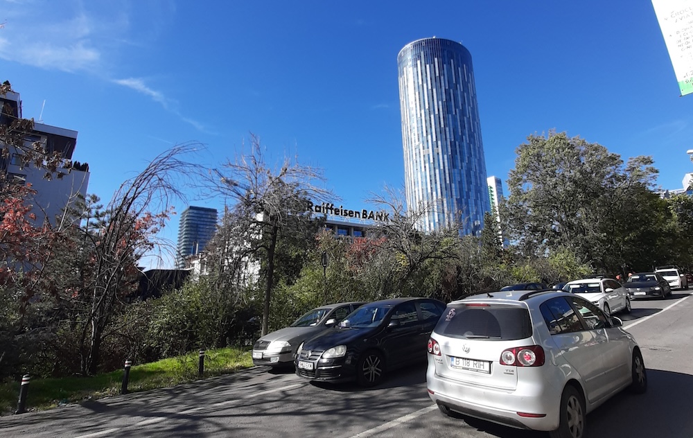 raiffeisen pachet cont