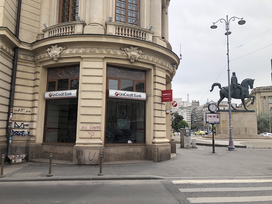 unicredit descoperit de cont